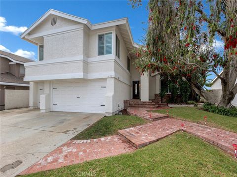 Photo of 4895 Buttercreek Rd, Moorpark, CA 93021 (MLS # SR26024490)