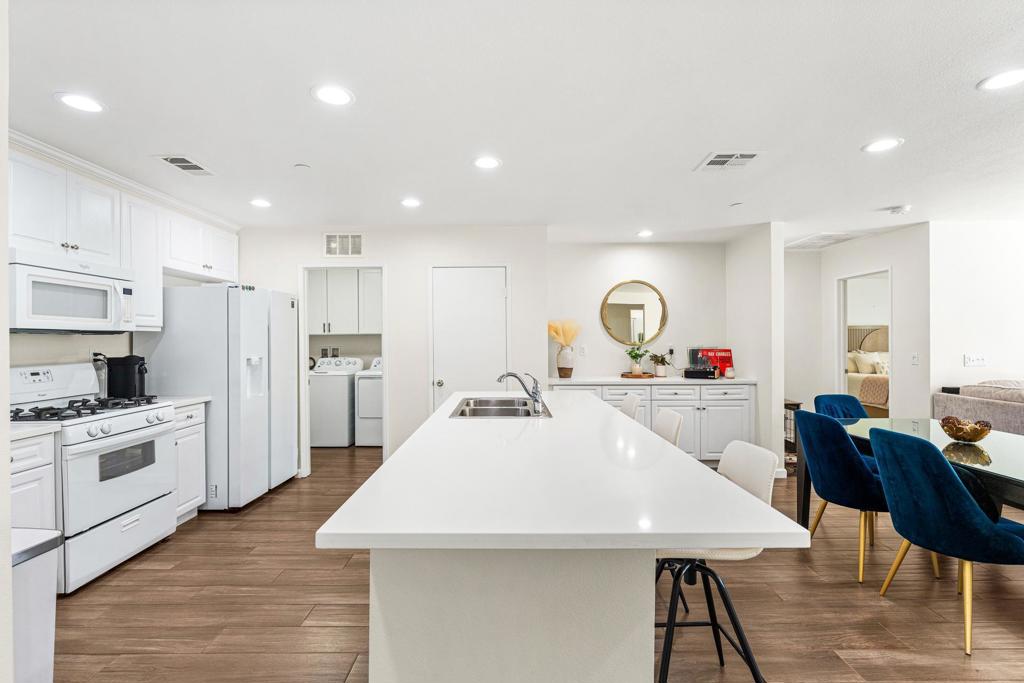 Aventine - Residential