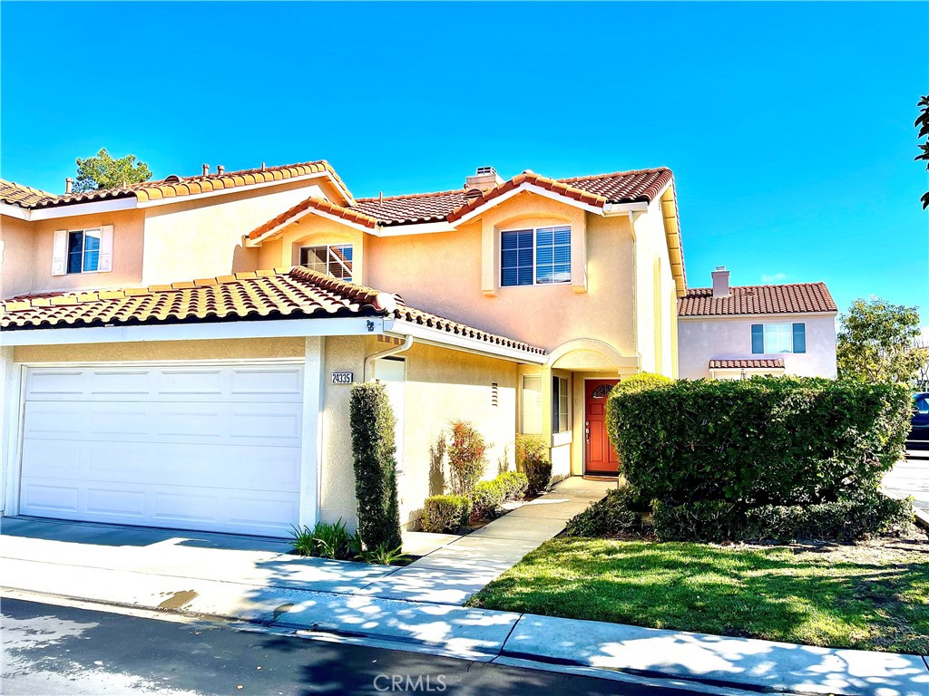 Stunning townhome in the sought-after Village Niguel Gardens community, boasting a private and tranquil location. This end unit, with no neighbors above or below, features abundant natural light and has been tastefully upgraded. Enjoy the convenience of the association pool and spa. With 3 bedrooms, 3 bathrooms, and a downstairs den, this townhome offers spacious living. The two-car garage with direct access, custom cabinetry, and high-quality granite kitchen countertops are just a few of the many amenities. Located within a short drive to beautiful beaches, luxury resorts, fine dining, golf courses, and top-ranking schools, this property offers a premium lifestyle.