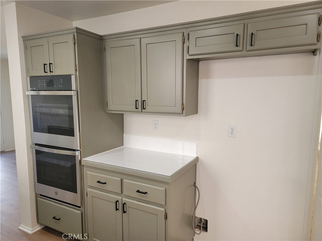 7466 Holloway