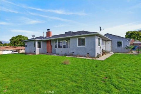 Photo of 12435 5th ST, Yucaipa, CA 92399 (MLS # IV26234315)