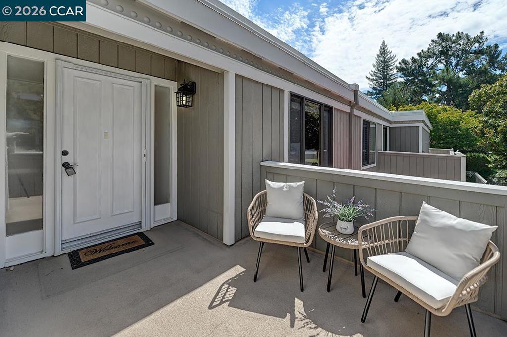 1425 Canyonwood 3