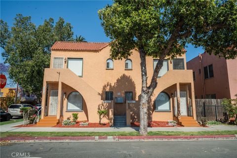 1990 Cedar Avenue Long Beach CA 90806