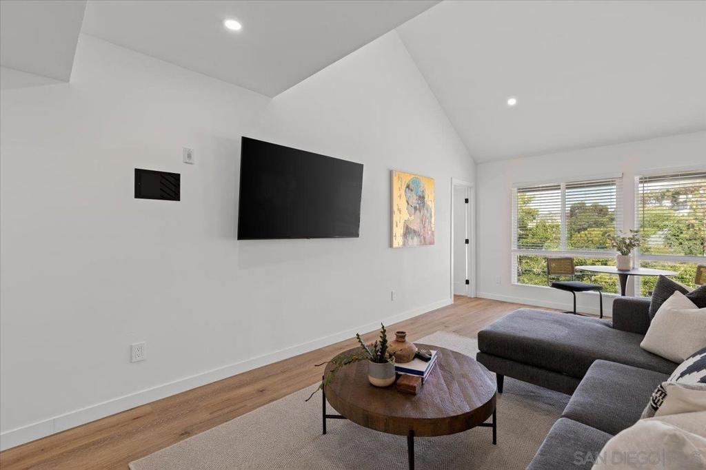 Mission Valley - Residential Lease