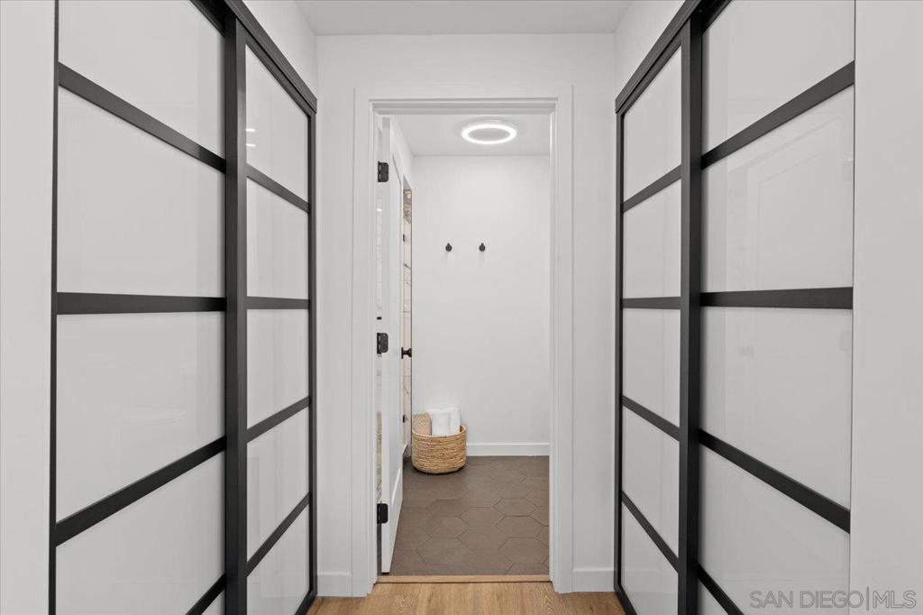 Mission Valley - Residential Lease