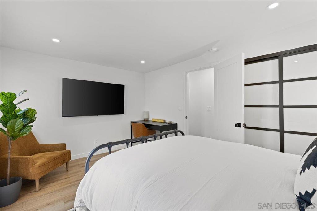 Mission Valley - Residential Lease