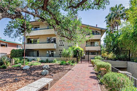 Photo of 960 SAN PASQUAL Street, Pasadena, CA 91106 (MLS # CV26081466)