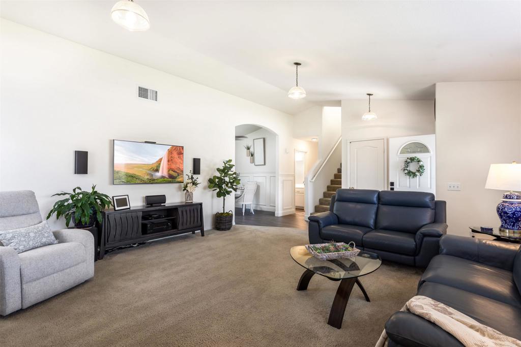 636 S 3rd Street