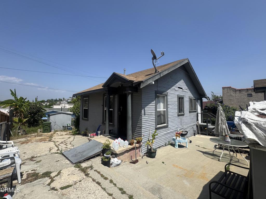 2829 Blanchard Street