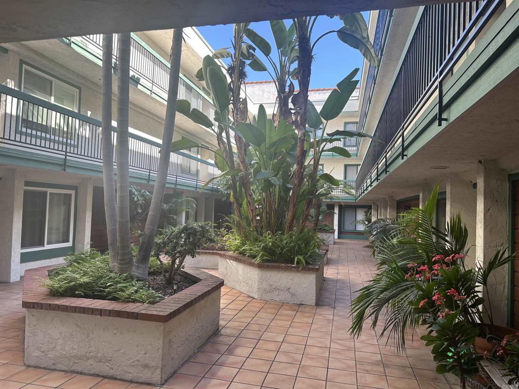 5525 Shasta Lane 310