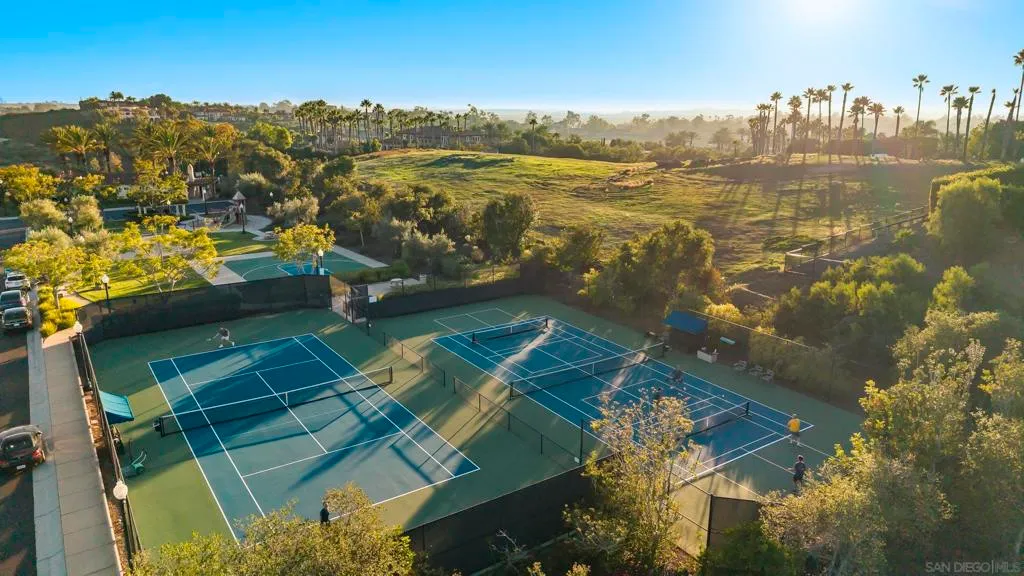 San Diego, California 92127, United States, 5 Bedrooms Bedrooms, ,5 BathroomsBathrooms,Residential,Active,249207