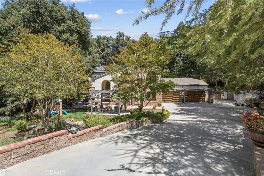 13515 Oak Mountain