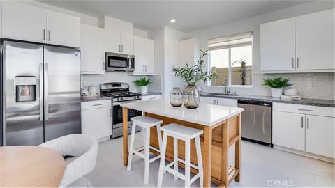 17848 Kinley Street Hesperia CA 92345