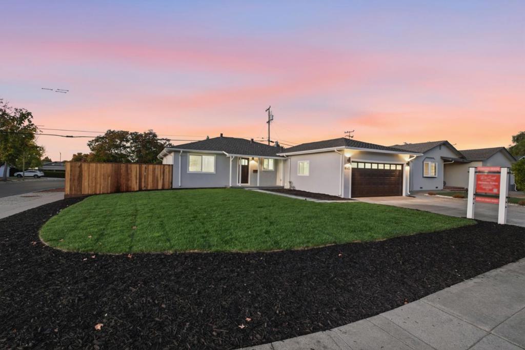 1645 Orchard View Drive