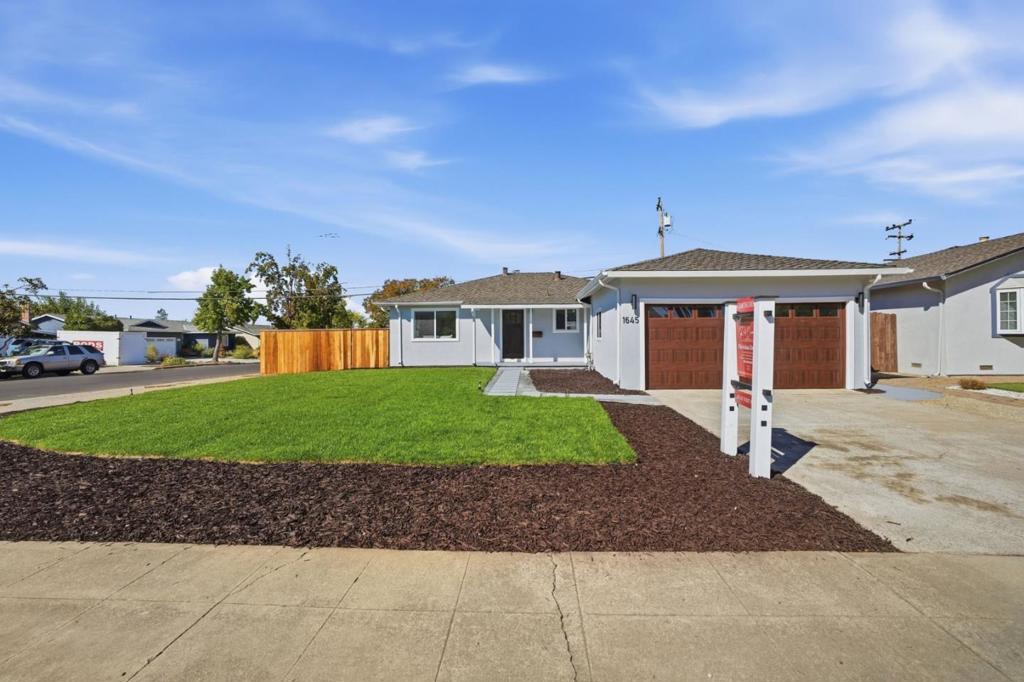 1645 Orchard View Drive