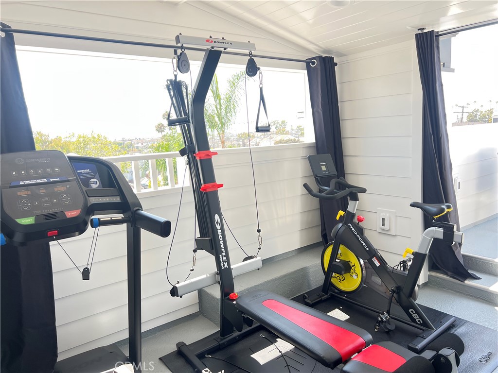 Corona del Mar North of PCH (CNHW) - Residential Lease