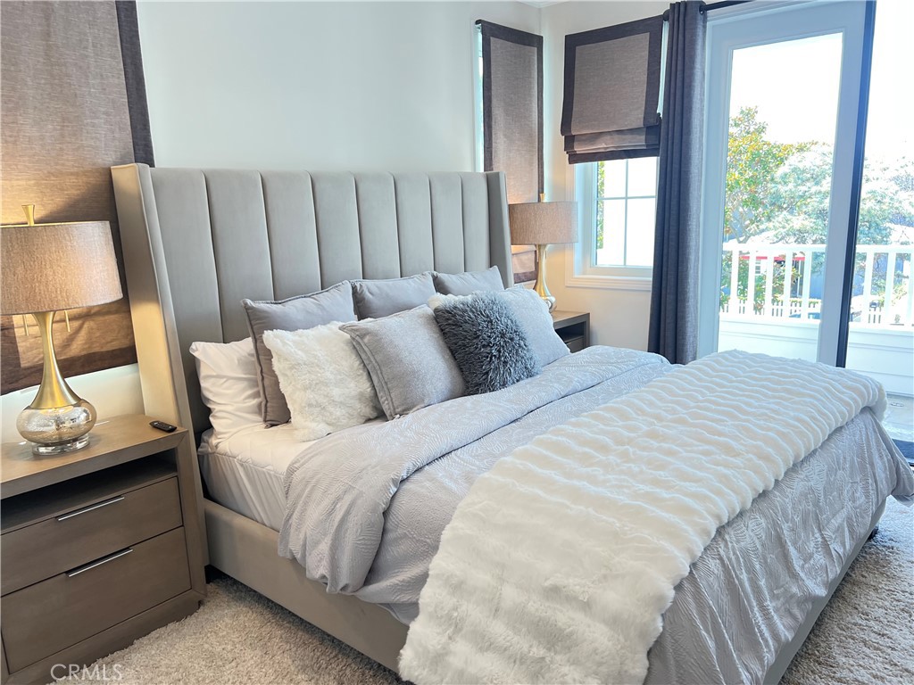 Corona del Mar North of PCH (CNHW) - Residential Lease