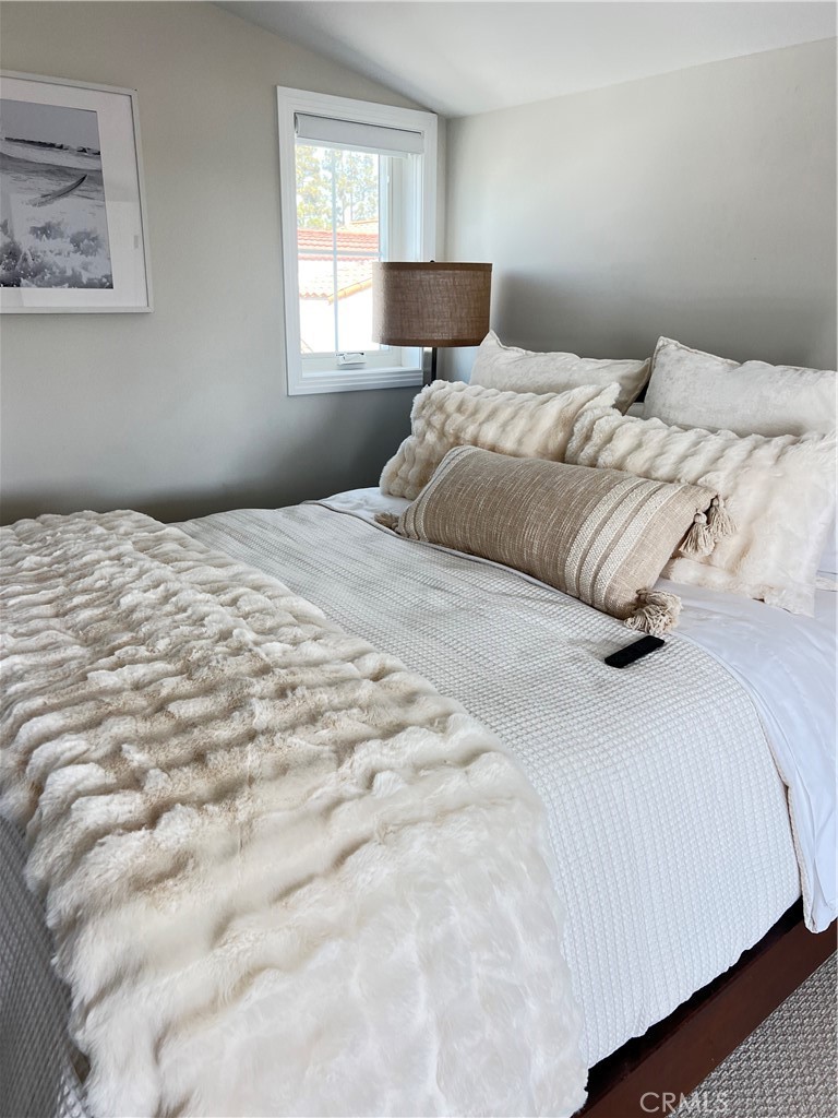 Corona del Mar North of PCH (CNHW) - Residential Lease