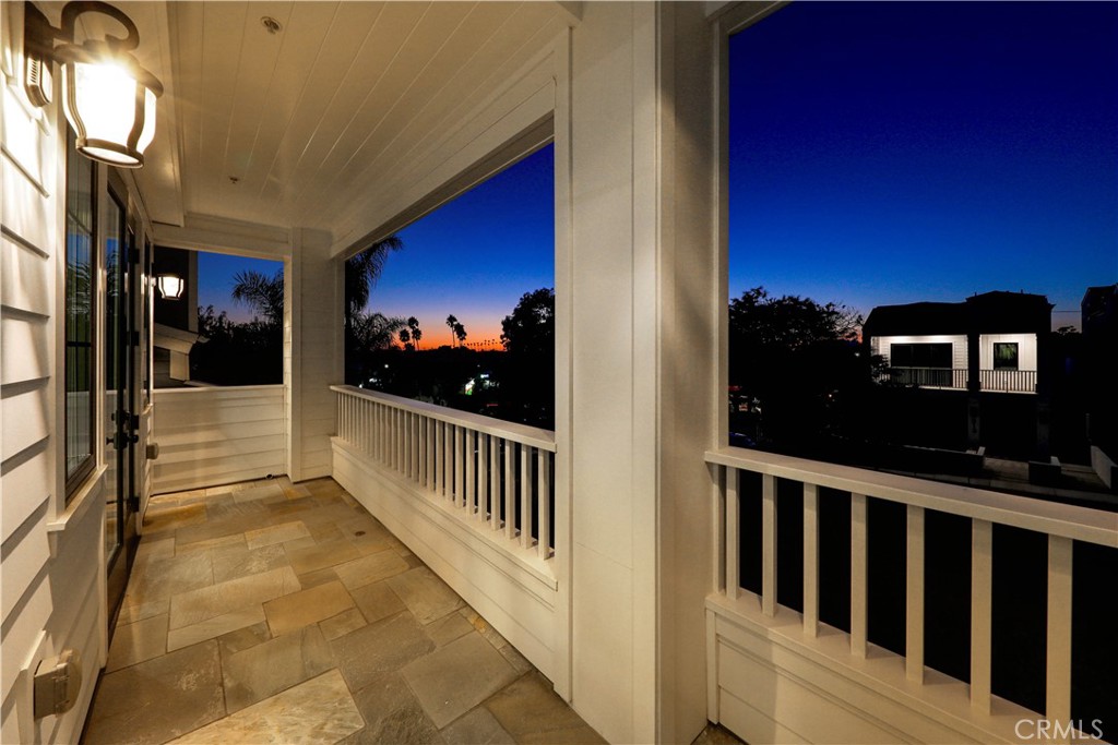 Corona del Mar North of PCH (CNHW) - Residential Lease
