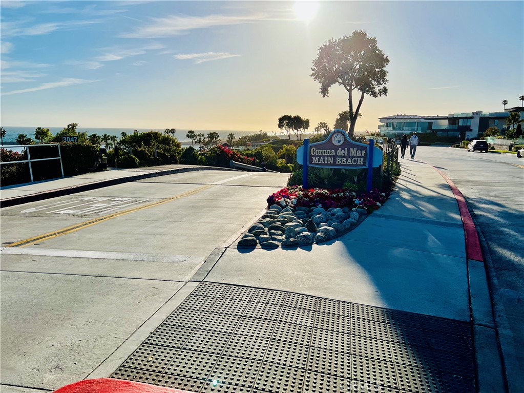Corona del Mar North of PCH (CNHW) - Residential Lease