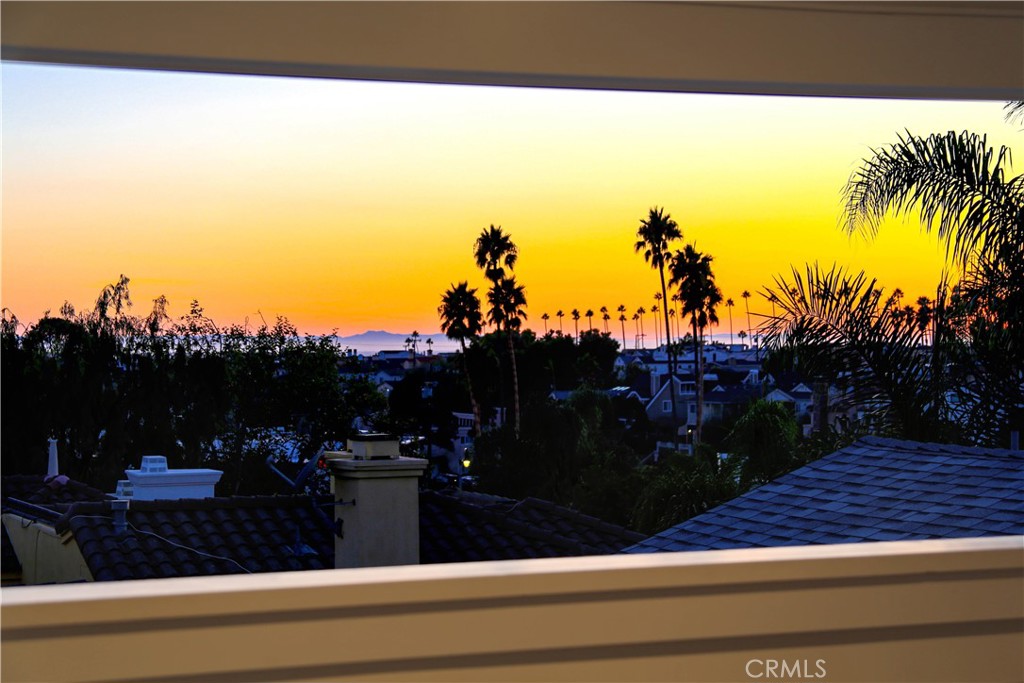 Corona del Mar North of PCH (CNHW) - Residential Lease