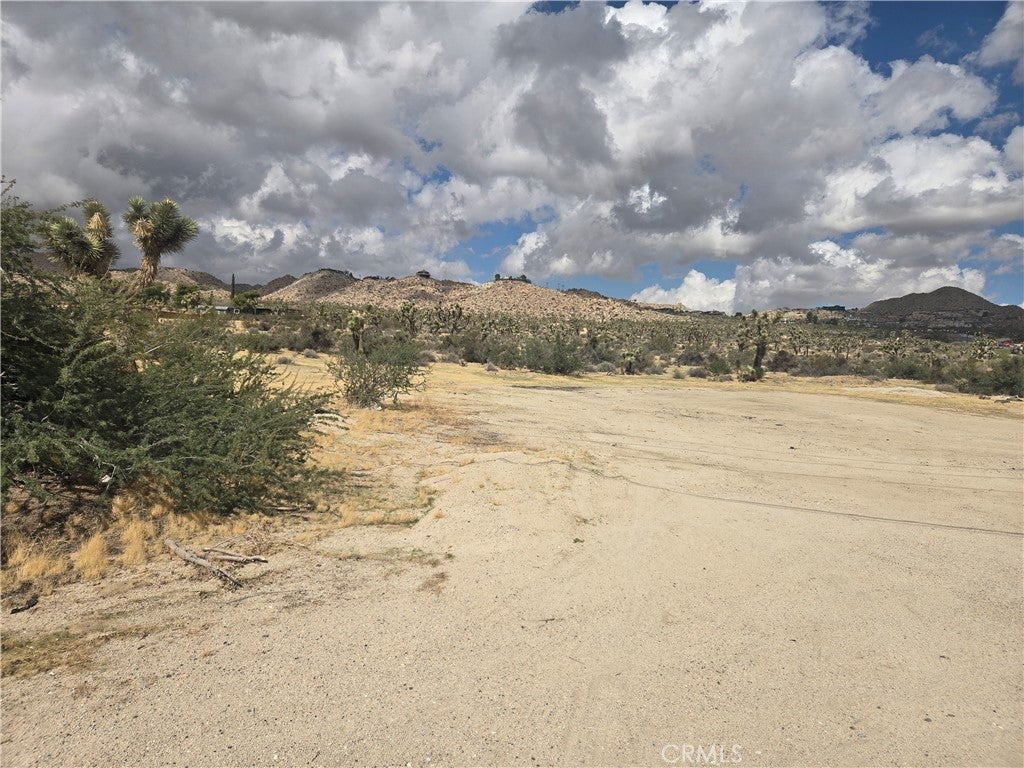 1234 Crestview Drive
