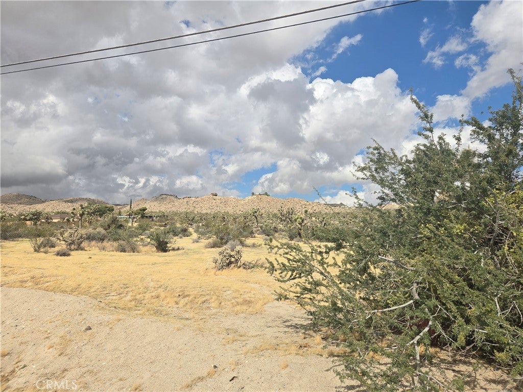 1234 Crestview Drive