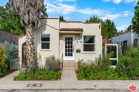 Photo of 4015 Shelburn Court, Los Angeles, CA 90065 (MLS # 26670841)