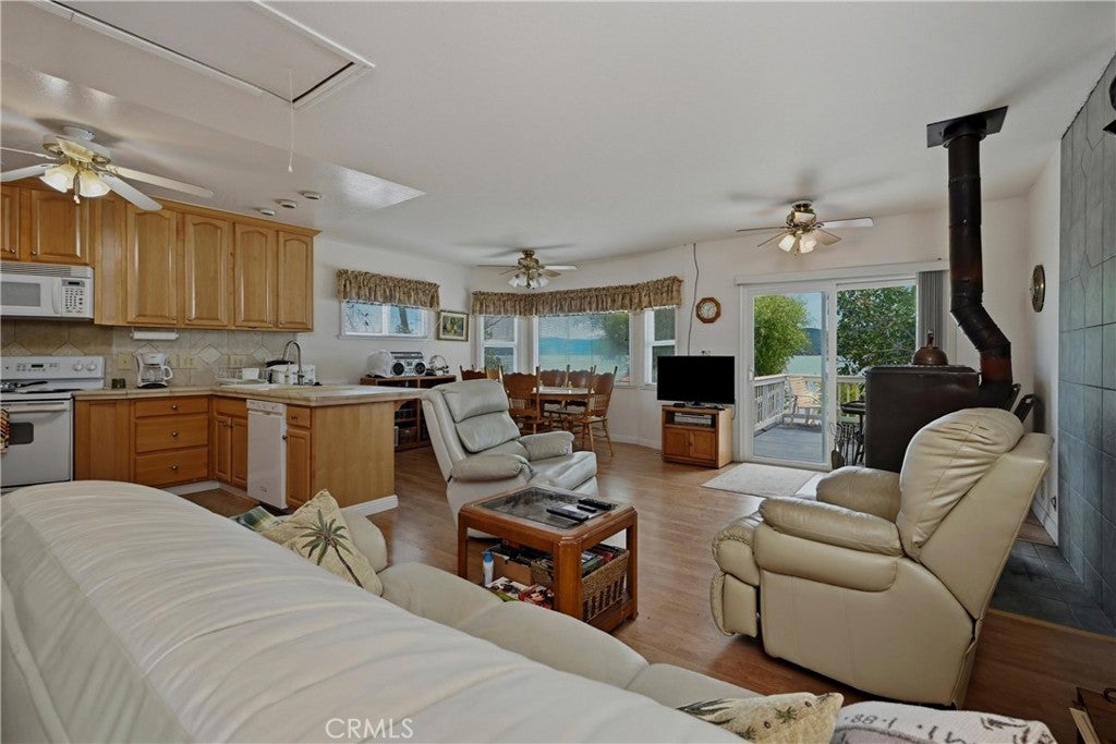 4075 Mesa Drive
