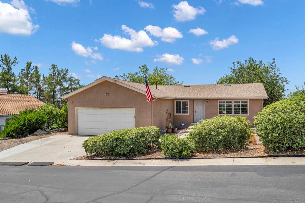 1920 Larkspur Drive