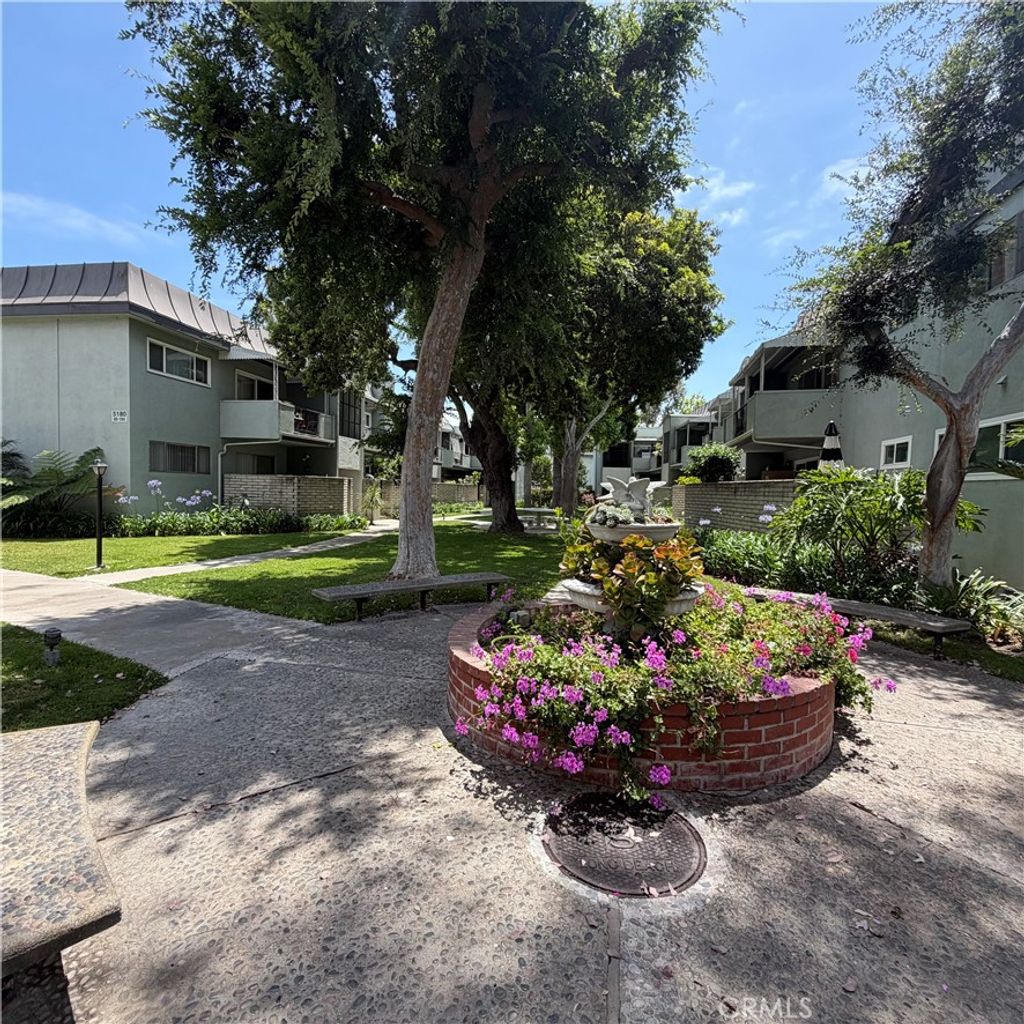 Photo of 5180 E Atherton ST, Long Beach, CA 90815 (MLS # PW26117119)