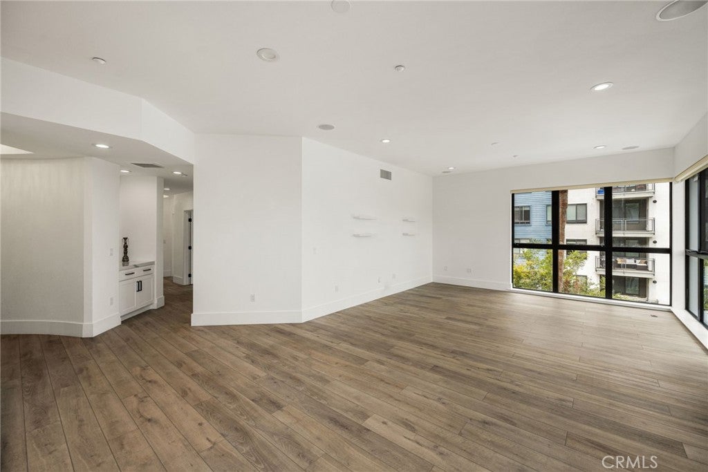 402 Rockefeller 315, Irvine CA 92612 - Photo 8