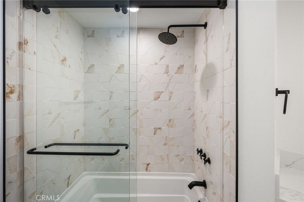 402 Rockefeller 315, Irvine CA 92612 - Photo 21