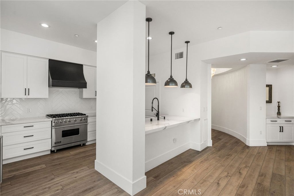 402 Rockefeller 315, Irvine CA 92612 - Photo 12