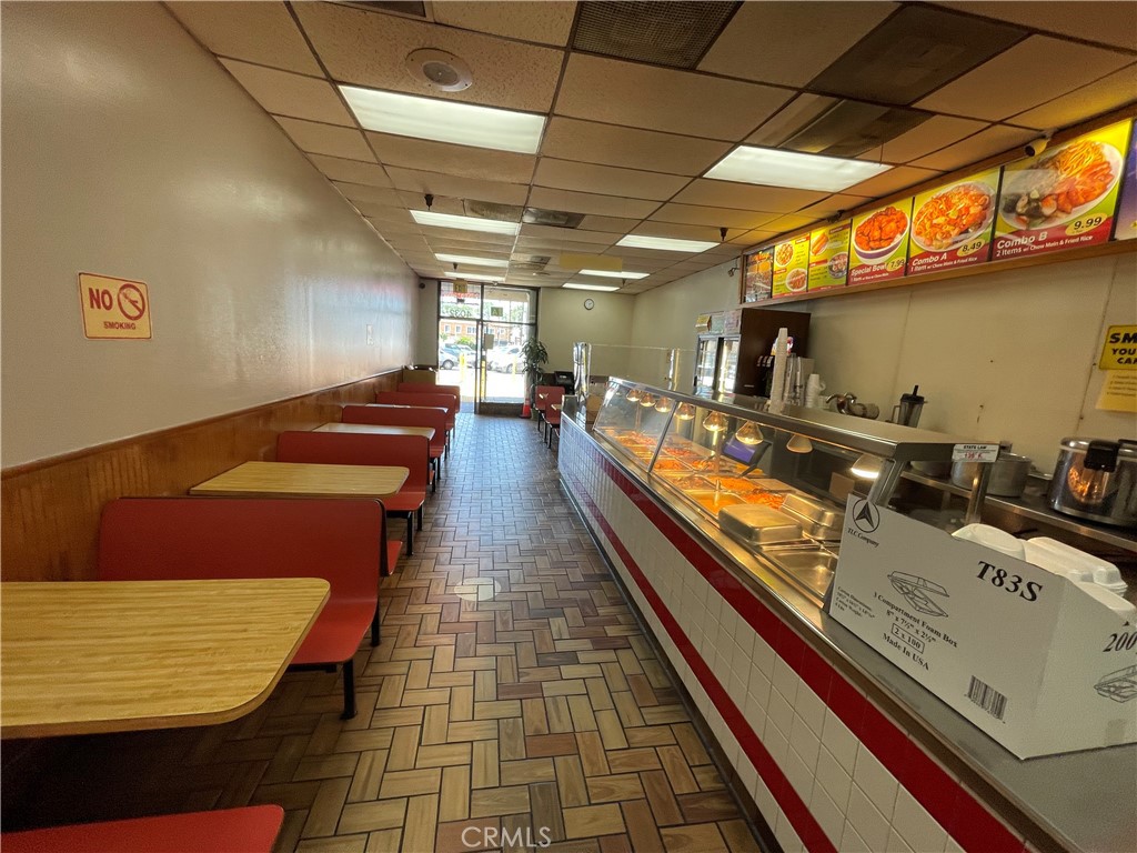 Great location at the corner of MLK Blvd and Western Ave and located closed to Exposition Park. Low rents, great revenue and lots of potential for additional revenue. Owner is retiring and the same restaurant has been at the same location for over 30 years. Seats about 36 persons and anchor by CVS Pharmacy and Burger King on the same plaza. Plenty of parking spaces, on-duty security guard, safe location. The restaurant still has a 4 years lease and a 5-year option to extend and very well-maintained. Price include 2 large stainless steel commercial refrigeration, a freezer, soda coolers, steamer, fryer, with seats and table. The are restrooms available and recently updated with new paint.