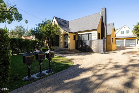 Photo of 1161 Ruberta Avenue, Glendale, CA 91201 (MLS # P1-25447)