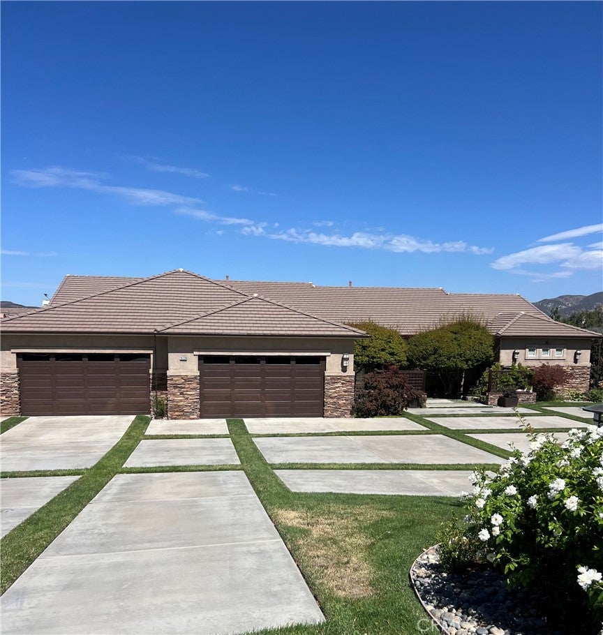 10338 Jocelyn Lane