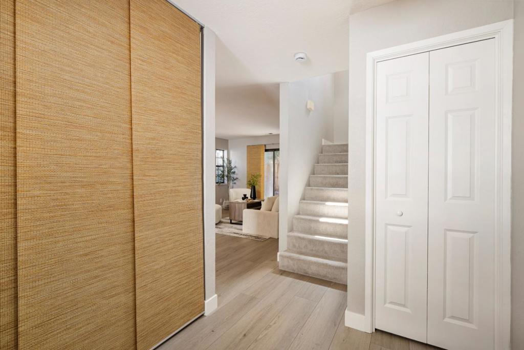 101 E Middlefield Road 5