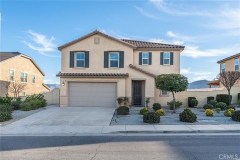Photo of 4011 Elderberry Rdg, Lake Elsinore, CA 92530 (MLS # SW26045463)