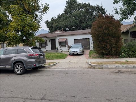 Photo of 855 W Walnut Ave, Monrovia, CA 91016 (MLS # AR26030698)