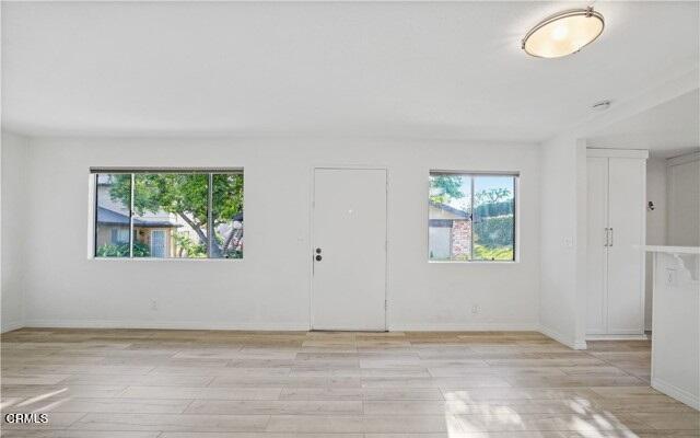 McKeon (V.D.M.)-221 - Residential Lease