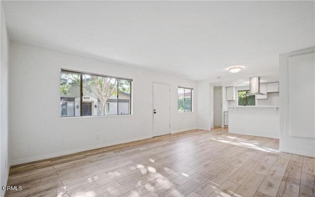 McKeon (V.D.M.)-221 - Residential Lease