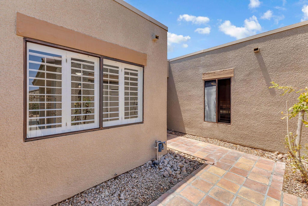 72499 Sandstone Lane