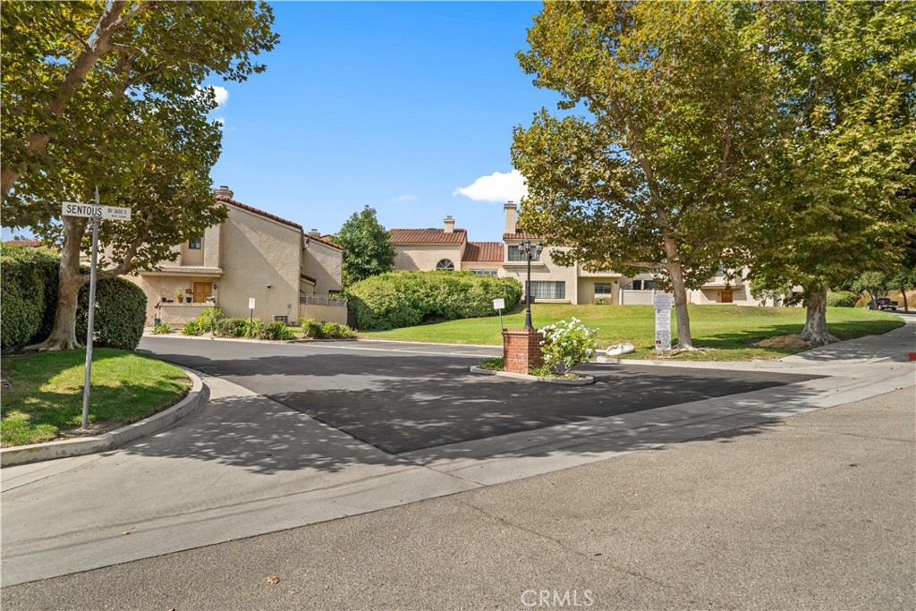 Move-In Ready End-Unit on West Covina/Walnut Border Near Rowland Heights!
Beautifully updated 3BR/2.5BA end-unit townhome (1,545 sq. ft.) on the West Covina/Walnut border near Rowland Heights. Features include a remodeled kitchen (2023), new central A/C (2023), soaring ceilings, cozy fireplace, laminate flooring, and direct-access 2-car garage with laundry hookups. Spacious primary suite offers dual closets, private balcony, and spa-like bath with double sinks and soaking tub. Community amenities include pool, spa, and guest parking. HOA covers fire insurance, water, trash, pool, and common area maintenance. Close to grocery stores, parks, Nogales HS weekend market, shopping, dining, and freeways.