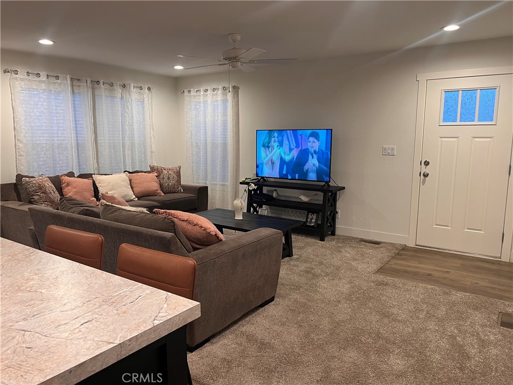 3444 W Center Street 43