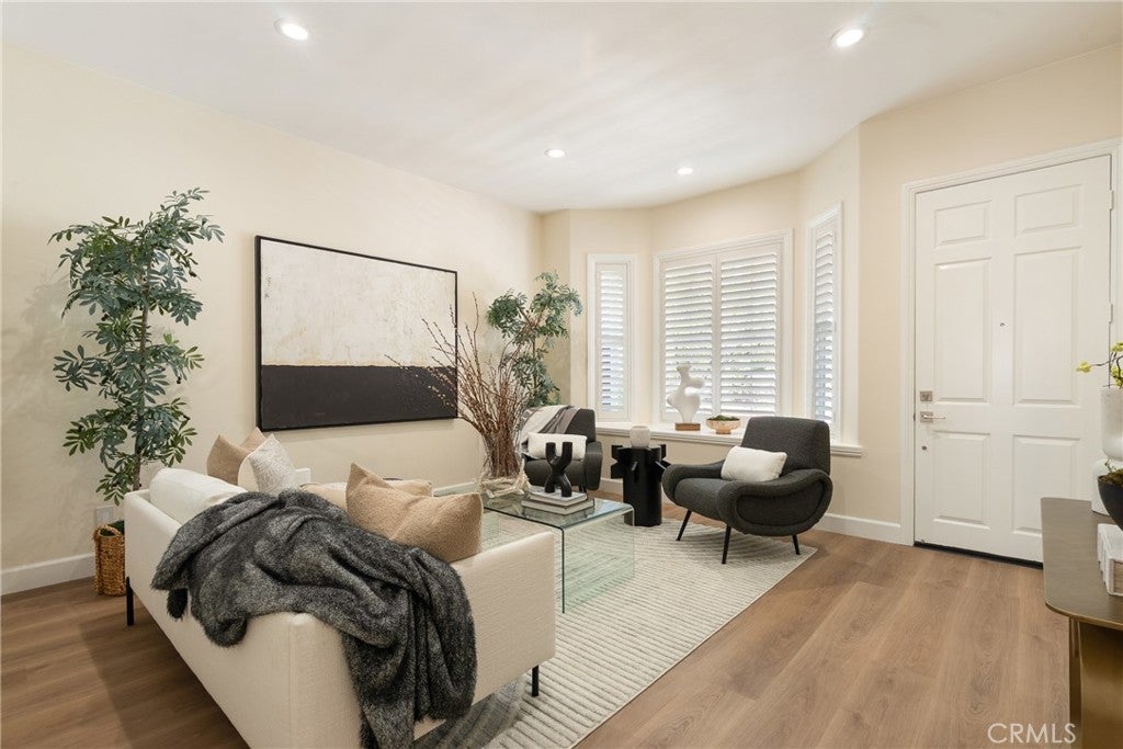267 Mesa Dr