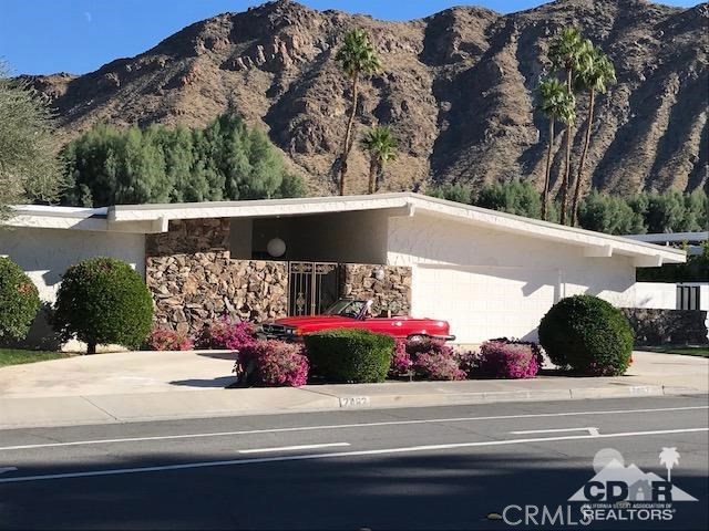 Indian Canyons - Residential