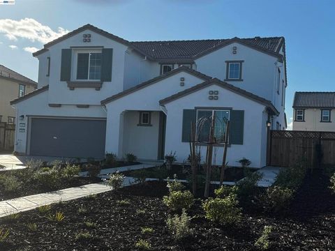 Photo of 1967 S Lazuli Street, Mountain House, CA 95391 (MLS # 41129093)