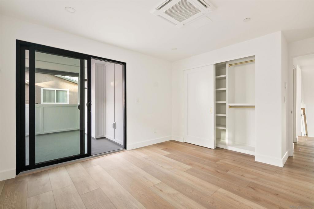 Mission Beach - Residential