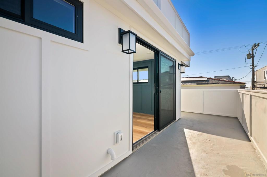 Mission Beach - Residential
